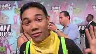 Roshon Fegan from CAMP ROCK Raps on the White Carpet [upl. by Allanson]