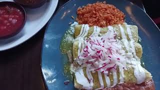 Hussongs Mexican Cantina Las Vegas Boca Park Excellent food [upl. by Kenelm]