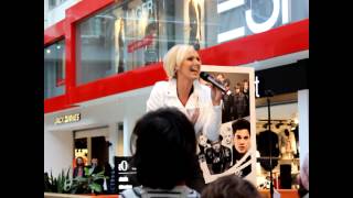 Sanna Nielsen  Undo live at Solna Centrum [upl. by Saint582]