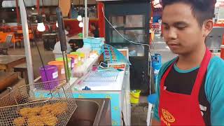 CEMILAN JAMAN NOW BANANA LICIOUS JAKARTA  INDONESIAN STREET FOOD [upl. by Bunny]