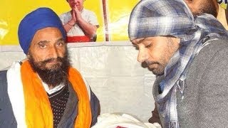 Babbu Maan supporting Bhai Gurbaksh Singh Ji Khalsa [upl. by Namlaz413]