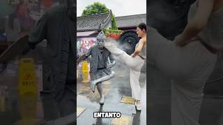 Homem de Prata de Hong Kong fatos ytshorts [upl. by Rask311]