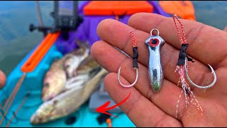 ESSE MICRO JIG CROMADO PEGA MUITO PEIXE PESCARIA DE CORVINA COM ISCA ARTIFICIAL [upl. by Spooner]