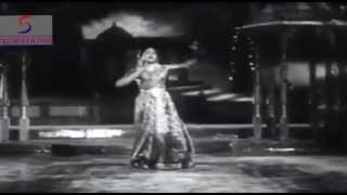 Murli Bairan Bhai  Lata Mangeshkar  NEW DELHI  Kishore Kumar Vyjayanthimala [upl. by Howlond]