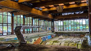 Abandoned MILLIONAIRE Resort  Grossingers Catskill Resort Hotel [upl. by Burke]