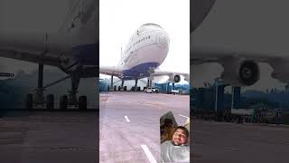 aviation airport landing planespotting reaction viarlvideo [upl. by Enial239]