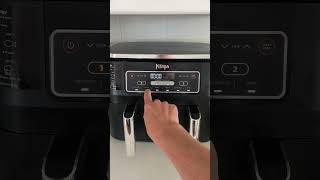 How to preheat a Ninja Dual Zone airfryer AF300UK [upl. by Purity]