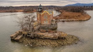 Saugerties Lighthouse [upl. by Atillertse]