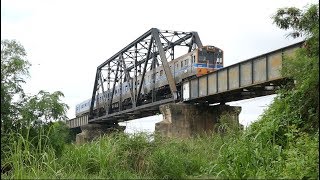 NKF Railcar Crossing Khlong Khan Phichit  State Railway of Thailand รถไฟ [upl. by Hgielek]