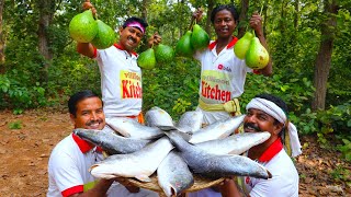 Big size Local Vetki fish curry amp Gourd curry recipe  Vetki fish kalia recipe  villfood Kitchen [upl. by Tillo]