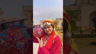 Tried the traditional dress of Kashmir “pheran”😃 rithikatamilselvi kashmir trendingonshorts [upl. by Ramal]