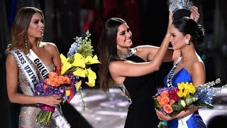 Wrong contestant mistakenly crowned at Miss Universe [upl. by Alimac]