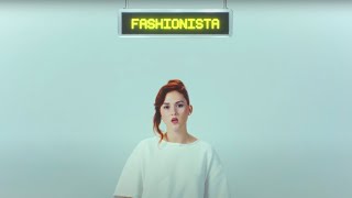 Paola  Fashionista Clip officiel [upl. by Oringa]