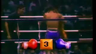 quotRamboquot Pongsiri por Ruamrudee vs Pairojnoi sor Siamchai [upl. by Gahl]