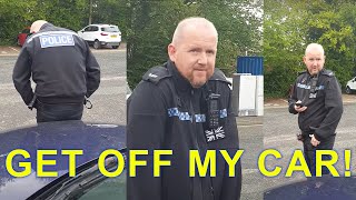 Lancashire police officer👮‍♂️ sits on civilians car provokes incident amp trespass watch what happens [upl. by Constant]