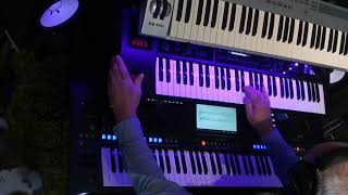 Technotronic Pump Up The Jam Extended Remix by Albert on Yamaha Genos [upl. by Weisburgh]