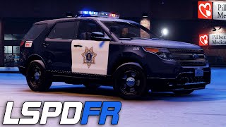 LSPDFR  E68  Snowy December [upl. by Ahsitauq]