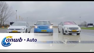 Mercedes BKlasse Electric Drive Volkswagen eGolf amp Kia Soul EV autotest  ANWB Auto [upl. by Foley]