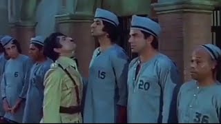 Asrani best comedy scene  sholay Bollywood movie  Amitabh bachchan  Dharmendra [upl. by Lyda]