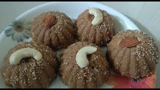 ગુજરાતી ગોળ ચુરમાના લાડું  churma na ladoo Recipe in Gujarati  Wheat atta ladoo [upl. by Idyh]