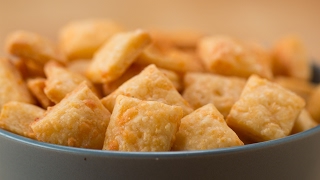 Easy Cheesy Crackers [upl. by Lyrpa]