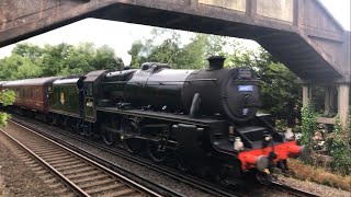 44871 Black 5 Steam Locomotive Passing a Footbridge Near Brockenhurst Railway Station [upl. by Stephania704]