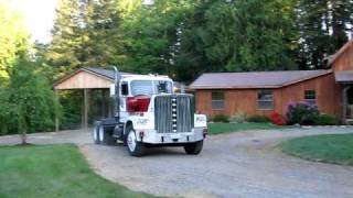 1975 Diamond Reo Raider with 8V92T Detroit Diesel [upl. by Ahsem]