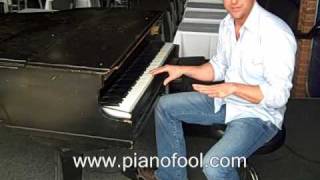 Beginner Piano Lessons Sustain Pedal Training [upl. by Loats214]