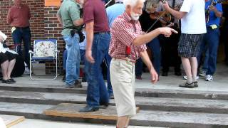 Grandpa Shuffling Original Orignial footage at the 45th annual Old time fiddlers convention [upl. by Harrad]