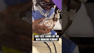 Chief Keef shows off his new Diamond Pendant 💸😵💯 chiefkeef hiphop rapper [upl. by Nahn]