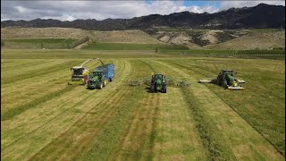 2022 season  Silage through to Harvest  Green To Gold Contracting [upl. by Crutcher]