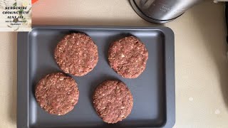 OVEN COOKED BEEF BURGER PATTIES  How To Cook Homemade BEEF BURGERS  Hamburgers In The Oven [upl. by Ailaht]