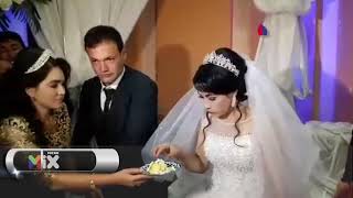 ¡Increíble Hombre golpea a su esposa en plena boda [upl. by Durarte]