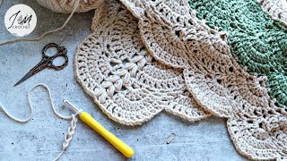 🍏SUPER EASY and FAST crochet blanket patterns Flora Blossom Blanket Beginner friendly crocheting [upl. by Anneiv334]