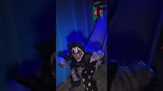 Are you AFRAID 😱 of CLOWNS 🤡 Theyre NOT AFRAID of YOU shorts clowns hauntedhouse [upl. by Beattie]