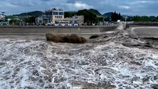 Spectacular tidal bore along Qiantang river mesmerizes thousands in east China [upl. by Allebram349]