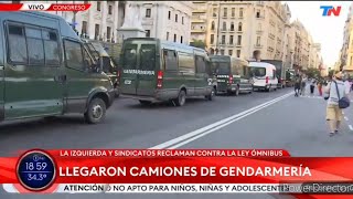 Efectivos de Gendarmeria se suman al operativo antizurdo en Plaza Congreso 01 febrero 2024 [upl. by Straub655]