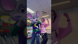 🎉💃 Chuck E Cheese Dance Craze  Grooving to Missy Elliott’s “Lose Control”🧀🕺 [upl. by Netfa783]