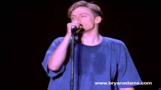 Bryan Adams  Everything I Do I Do It For You  Live 2009 [upl. by Nyrtak]