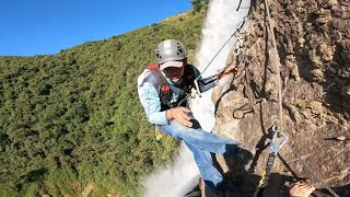 El SALTO DEL BUEY escalada de infarto en Abejorral [upl. by Antin]