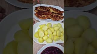 PANGASIUSFILET MIT KARTOFFELN UND BLAUKRAUT youtubeshorts trending armidakrauss [upl. by Namijneb]