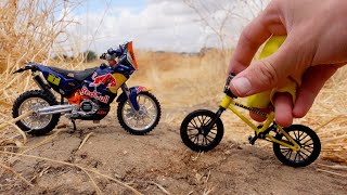 Dirt Bike RedBull and BMX Cult  Tech Deck Finger BMX Finger  HoodRich Bike [upl. by Aitrop]