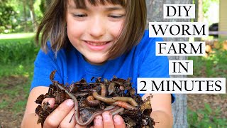 Making a worm farm in 2 minutes raise worms  vermiculture  vermicomposting [upl. by Roth]