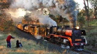 Hudson Steam Train on the Northern Weekender Australian Trains [upl. by Ally922]