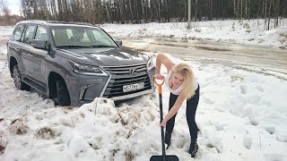 JAK NIE JEŹDZIĆ ZIMĄ Tak się kończą Zimowe Poślizgi Samochodowe 2019 ❄️ [upl. by Alf729]