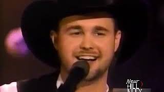 Daryle Singletary  Tonight The Bottle Let Me Down [upl. by Lib802]