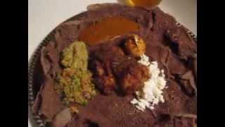 Cooking Ethiopian Doro Wot in a Shalka Dist a Traditional Ethiopian Clay Pot [upl. by Gariepy315]