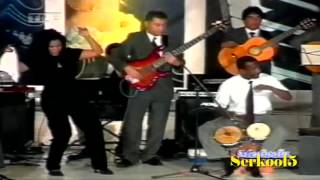 EVA AYLLON  EL GUARANGUITO  Voz y Musica En Vivo [upl. by Ferdie]