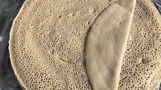 የጤፍ እንጀራ ቀላል በአብሲት አገጋገርethiopiafood injera recipeteff injera [upl. by Smaoht]