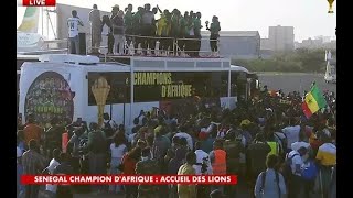 Direct laccueil des Lions du Sénégal Champion dAfrique [upl. by Naujtna]